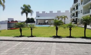 REAL DE JURIQUILLA FRACCIONAMIENTO CON AMENIDADES ALBERCA 2 DEPARTAMENTOS AMUEBLADOS EN PRIVADA CON ALBERCA 2 RECAMARAS