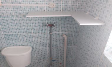 Departamento de alquiler en Urdesa Central, 1 parqueo cerrado, piscina.