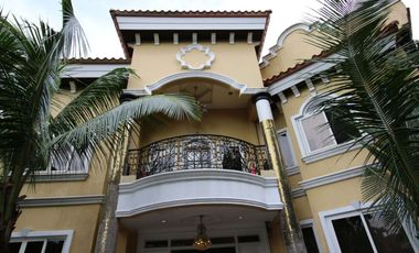 Fully Furnished w/Jacuzzi and Infrared Sauna Mediterranean Mansion at Loyola Grand Villas PH2290