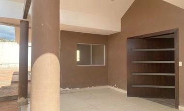 Propiedad en venta ideal para fábrica, vivienda o quinta sector Chuquipata (UNAE)