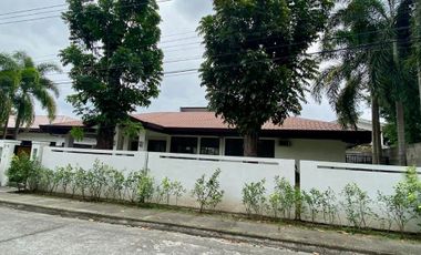 3 BEDROOMS BUNGALOW HOUSE FOR RENT IN ANUNAS, ANGELES CITY PAMPANGA NEAR CLARK AND KOREAN TOWN