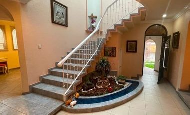 SE VENDE RESIDENCIA EN FRACCIONAMIENTO EXCLUSIVO, METEPEC MEXICO