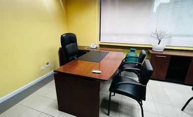 Oficina Amoblada en Renta 92 m² Sector La Carolina