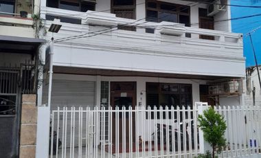 Dijual Rumah di Kartini Jakarta Pusat LT 202 Lokasi Strategis 2 Lantai