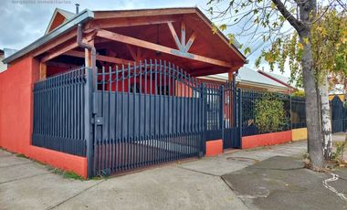 Se vende hermosa casa esquina en Villa Doña Francisca, Chillan