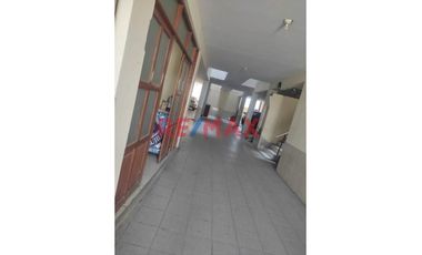 SE ALQUILA LOCAL COMERCIAL PARA EMPRESA EN AV CONDORCANQUI - LA ESPERANZA 300 M2 ID 1061107
