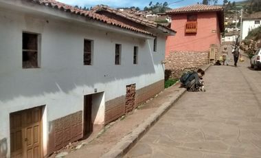 En venta casa como terreno en CHINCHERO URUBAMBA CUSCO