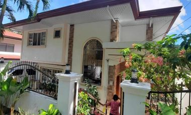 3-Storey House for Sale in Maria Luisa Banilad with Swimming Pool