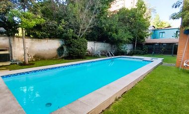 Vista Despejada, Luminoso Y Caminando A Providencia, Con estacionamiento