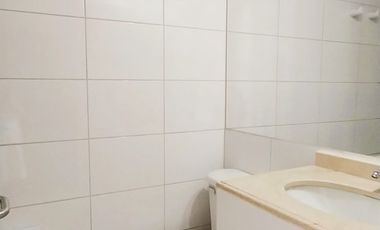 Vista Despejada, Luminoso Y Caminando A Providencia, Con estacionamiento