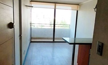 Vista Despejada, Luminoso Y Caminando A Providencia, Con estacionamiento