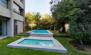 Vista Despejada, Luminoso Y Caminando A Providencia, Con estacionamiento