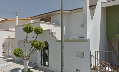 CASA ECONOMICA EN VENTA, ADJUDICADA - Av. Sierra de Venados 430, Lomas de Mazatlán, 82110 Mazatlán, Sin.