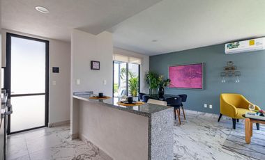 Casa en condominio con alberca al sur de Cuernavaca en Xochitepec Morelos