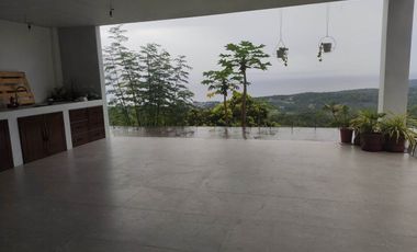 Beautiful Brandnew Elegant House and Lot for Sale in Larena SIQ0110