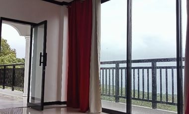 Beautiful Brandnew Elegant House and Lot for Sale in Larena SIQ0110