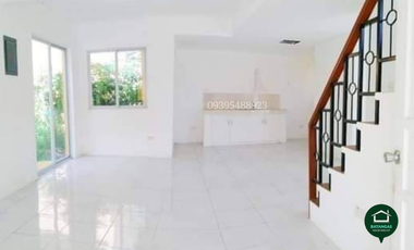5 bedrooms House and Lot in Taal Batangas