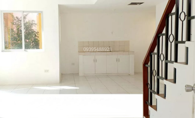 5 bedrooms House and Lot in Taal Batangas