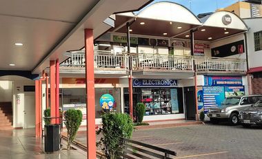 Venta de Local Comercial Sector el Triangulo Valle de los Chillos