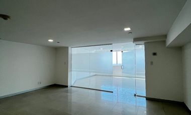 OFICINA O CONSULTORIO DE 60 M2 EN RENTA CON VISTA EN WTC NAPOLES CDMX
