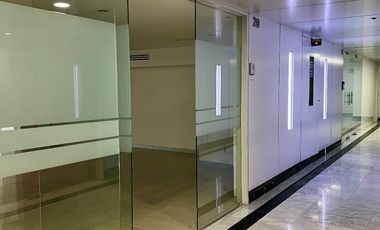 OFICINA O CONSULTORIO DE 60 M2 EN RENTA CON VISTA EN WTC NAPOLES CDMX