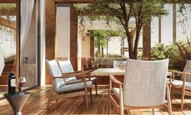 Condominio con jardín, bodega y terraza privada, Gimnasio, Alberca techada,  La Vista, venta, Queretaro.