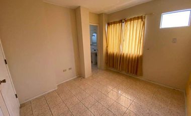 casa de venta en urbanización zona norte de Manta