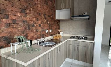 VENTA DE CASAS EN EXCLUSIVO RESIDENCIAL CON ALBERCA EN TLAYACAPAN