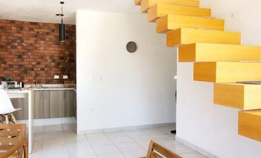 VENTA DE CASA EN EXCLUSIVO RESIDENCIAL CON ALBERCA EN TLAYACAPAN