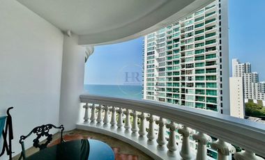 HOT SALE Large 1 bedroom for sale in beachfront Park Beach condo Wongamat, Pattaya