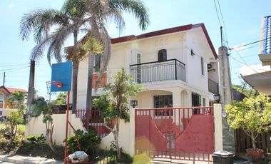 2 Storey House for Sale in Golden Glow North