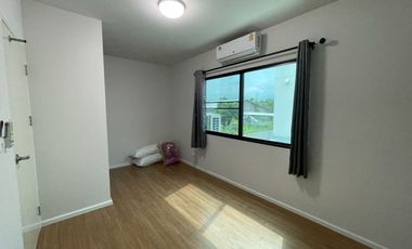 Below Project Price by a Million!! For Sale: 3-Storey Townhome, Baan Klang Muang Ratchaphruek-Sathorn, 25.3 sq.wa., Corner Unit, Connected to Ratchaph