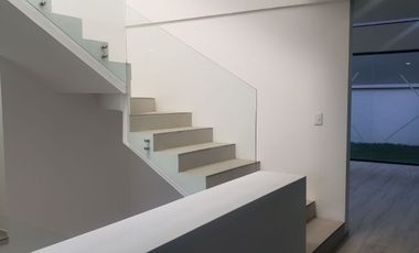 VENTA CASA LOMAS VERDES 6TA