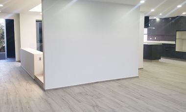 VENTA CASA LOMAS VERDES 6TA