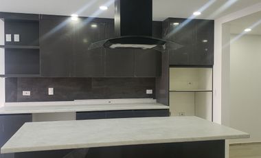 VENTA CASA LOMAS VERDES 6TA