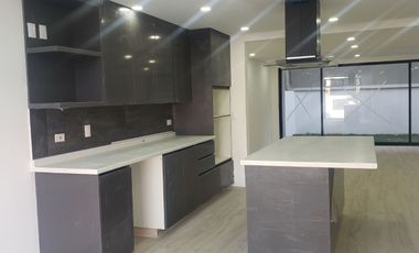 VENTA CASA LOMAS VERDES 6TA