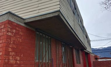 Venta Locales Comerciales y tres departamentos interior