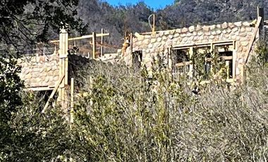 VENDE CASA EN PARCELA 5000 M2, PARQUE CANTILLANA, PAINE