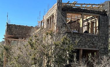 VENDE CASA EN PARCELA 5000 M2, PARQUE CANTILLANA, PAINE