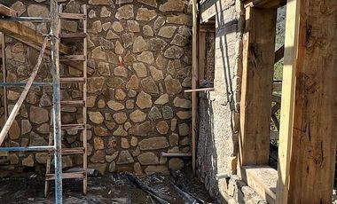 VENDE CASA EN PARCELA 5000 M2, PARQUE CANTILLANA, PAINE