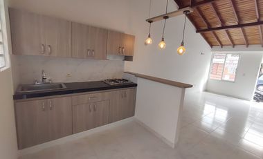 VENTA DE CASA MONTE ESMERALDA CARTAGO