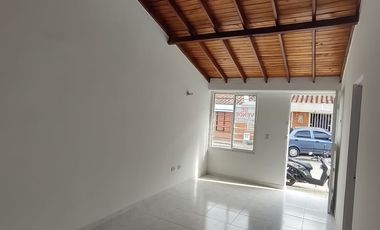 VENTA DE CASA MONTE ESMERALDA CARTAGO