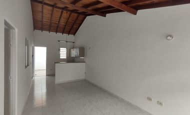 VENTA DE CASA MONTE ESMERALDA CARTAGO