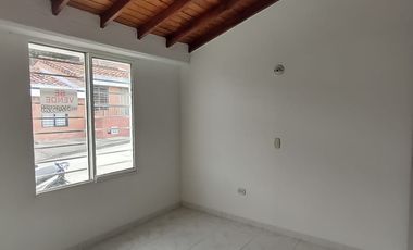 VENTA DE CASA MONTE ESMERALDA CARTAGO
