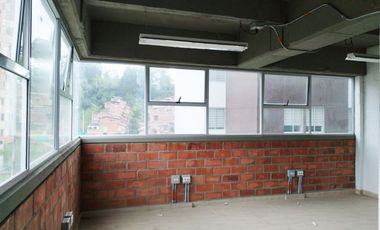 PR19858 Oficina en arriendo en el sector Rionegro