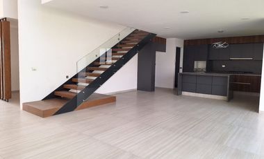 Casa venta Querétaro la vista cerca refugio y megacomercial