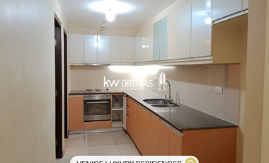 Best View! 2BR Condo for Sale in The Venice Luxury Residences, Taguig