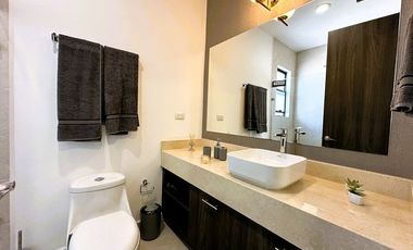 Casa de 3 Recámaras Con Baño Completo en Zibatá (Una en planta baja).