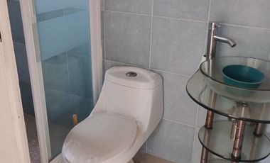 Casa muy bien ubicada se vende como terreno