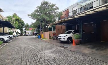 DIJUAL RUMAH CANTIK (Siap Huni) KEMANG JAKARTA SELATAN.